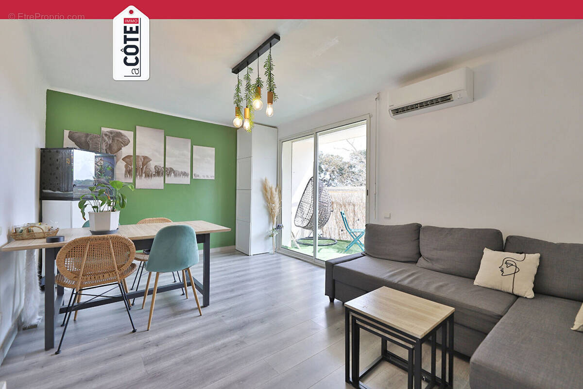 Appartement à LE ROVE