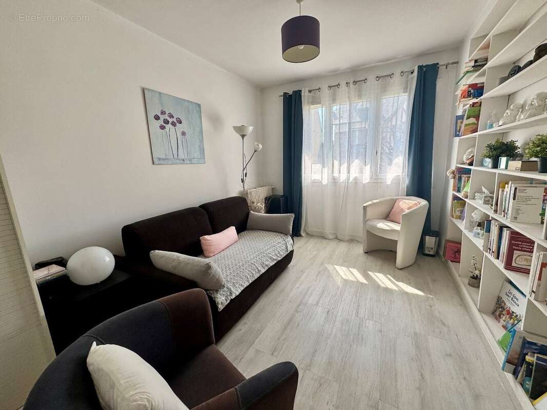 Appartement à OUISTREHAM