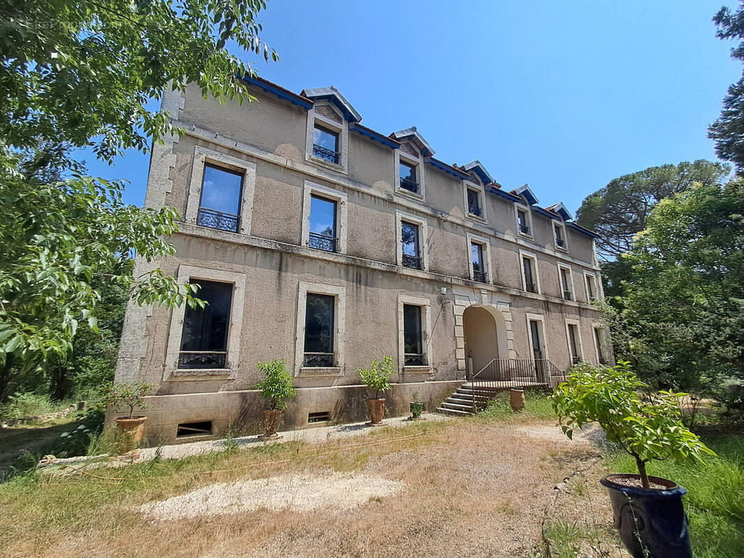 Maison à QUISSAC
