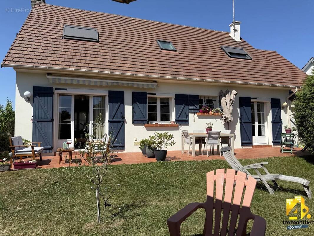 Maison à CHOISY-AU-BAC