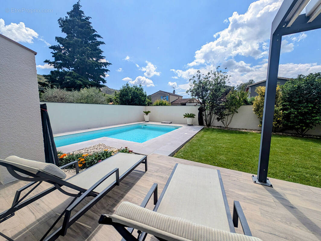Maison à SAINT-PERAY