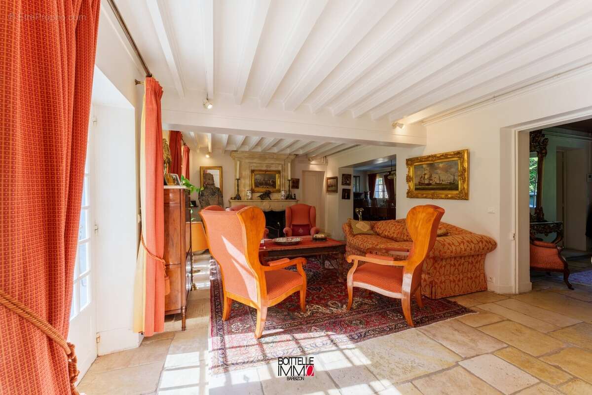 Maison à BOIS-LE-ROI