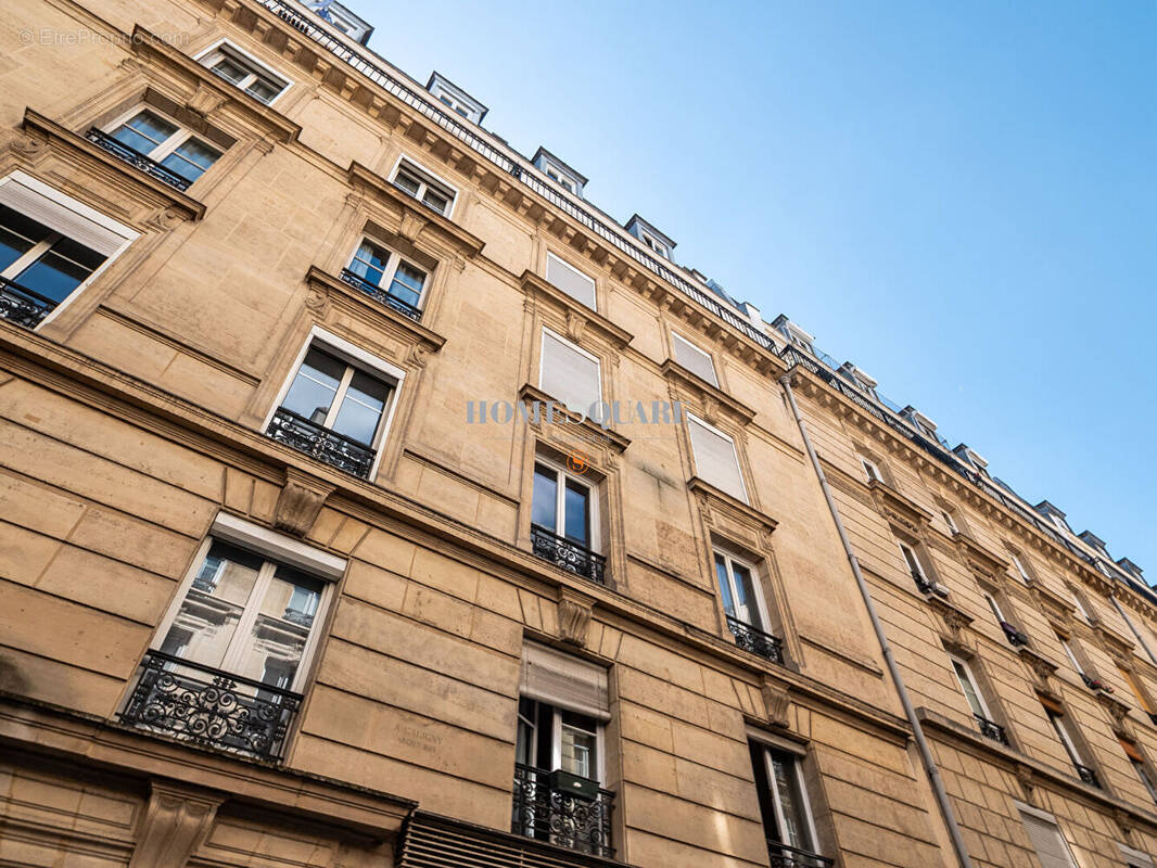 Appartement à PARIS-12E
