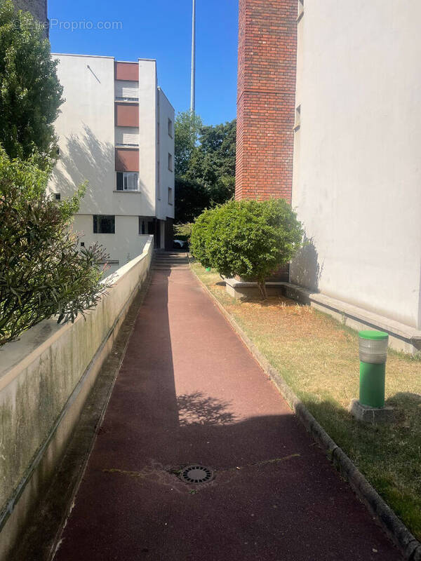 Appartement à IVRY-SUR-SEINE