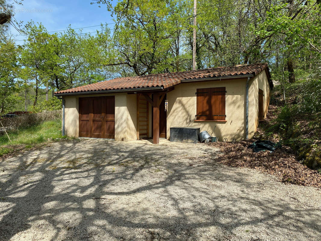 Maison à PRAYSSAC