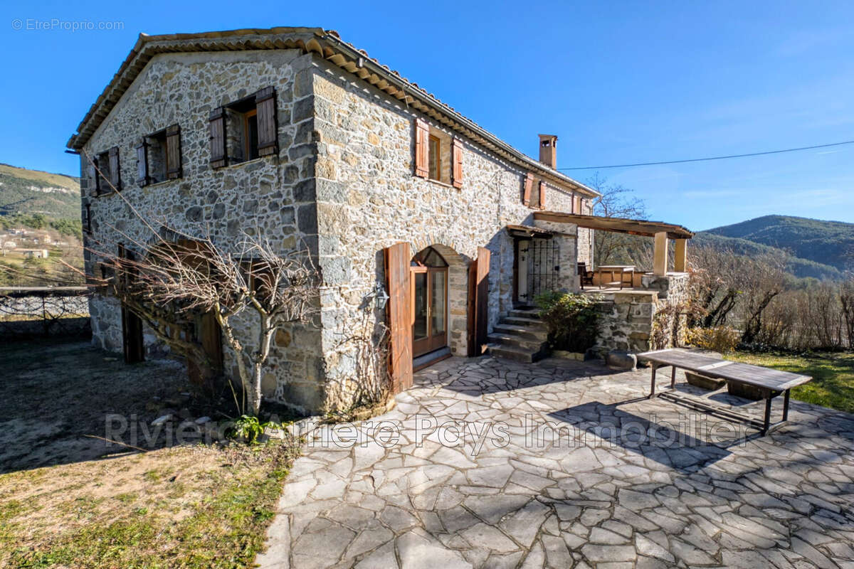 Maison à LA PENNE