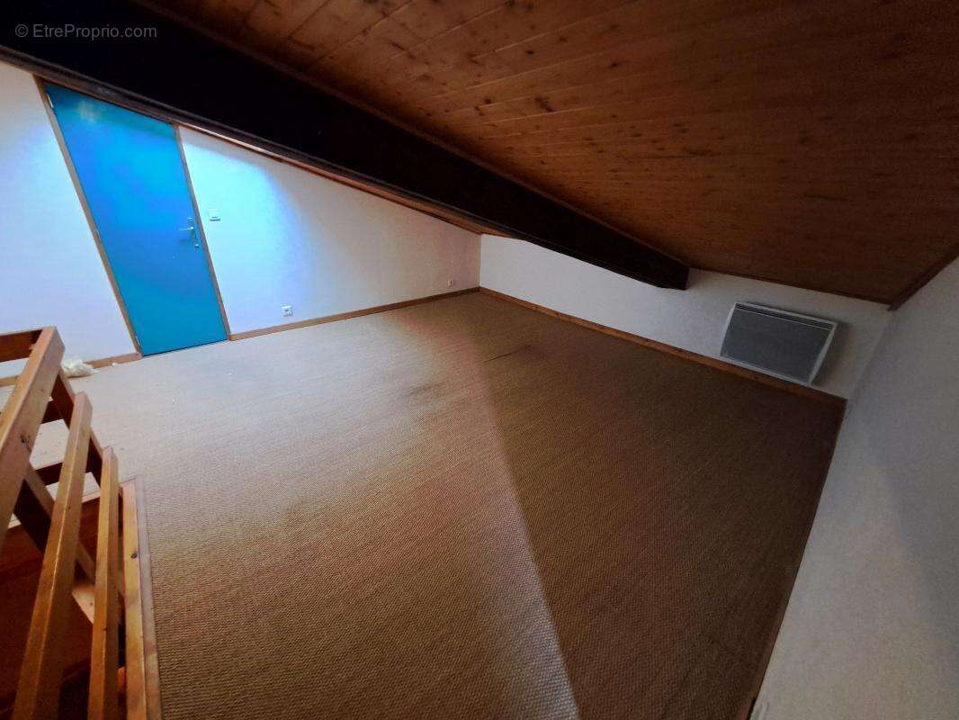 Appartement à MOIRANS