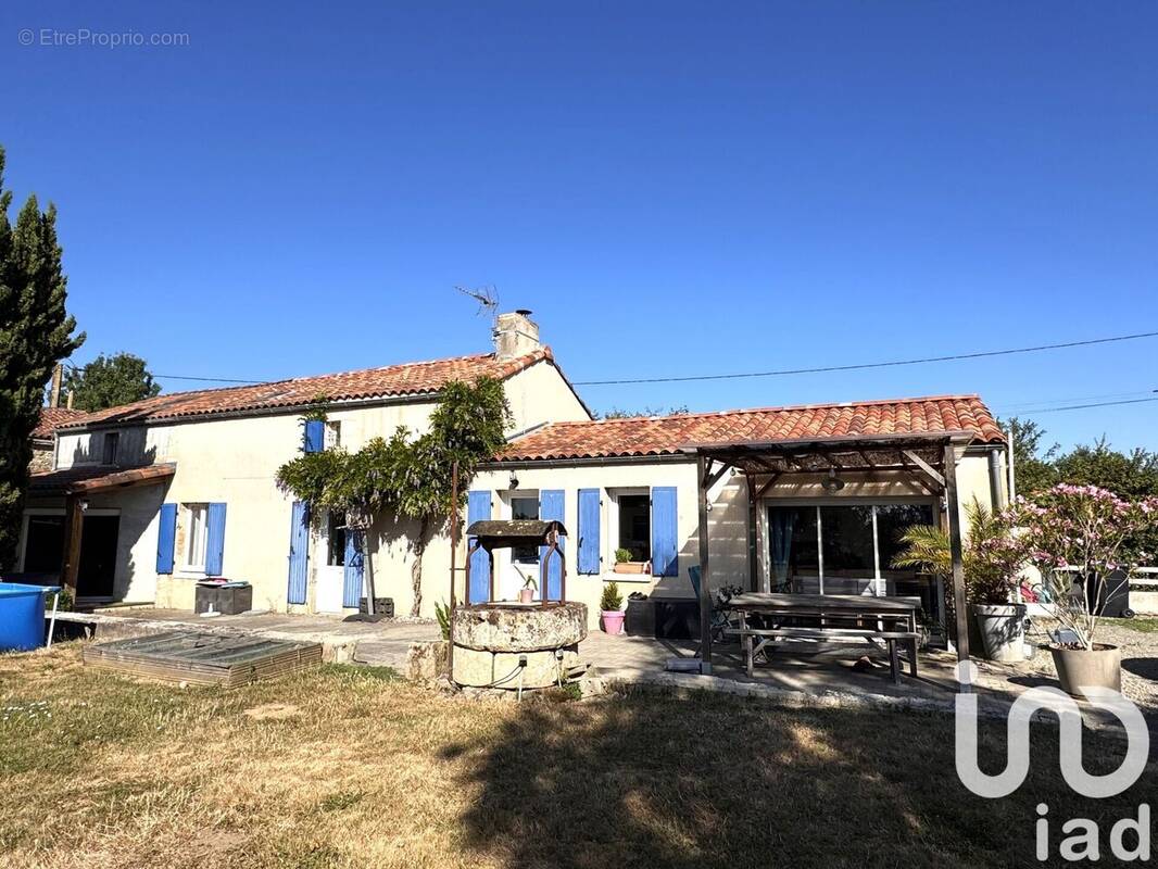 Photo 1 - Maison à FOUSSAIS-PAYRE