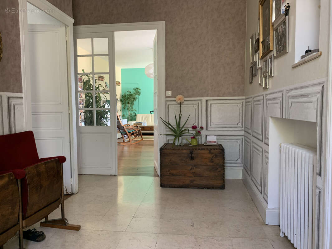 Maison à POUZAUGES