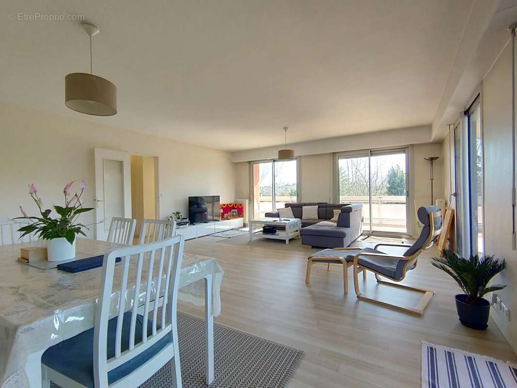 Appartement à CHAMBOURCY