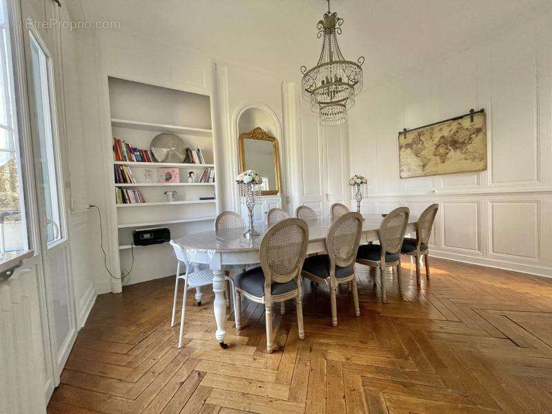 Maison à ELBEUF
