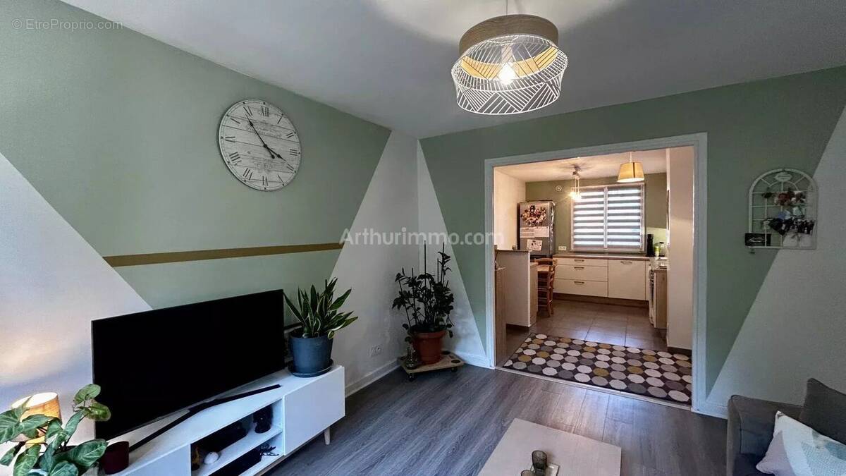 Appartement à BOURGOIN-JALLIEU