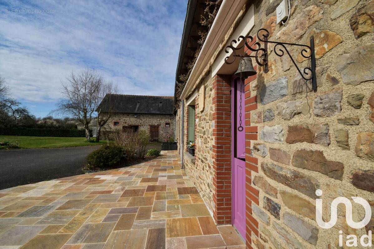 Photo 1 - Maison à MARTIGNE-FERCHAUD