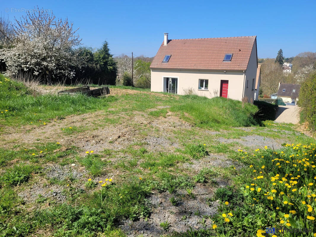 Maison à POTIGNY