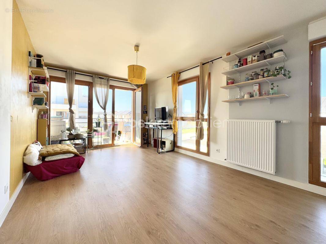 Appartement à BOIS-D&#039;ARCY