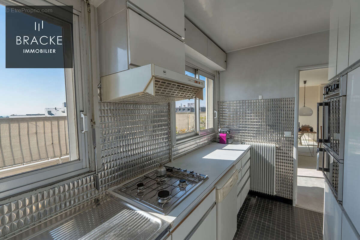 Appartement à PARIS-20E