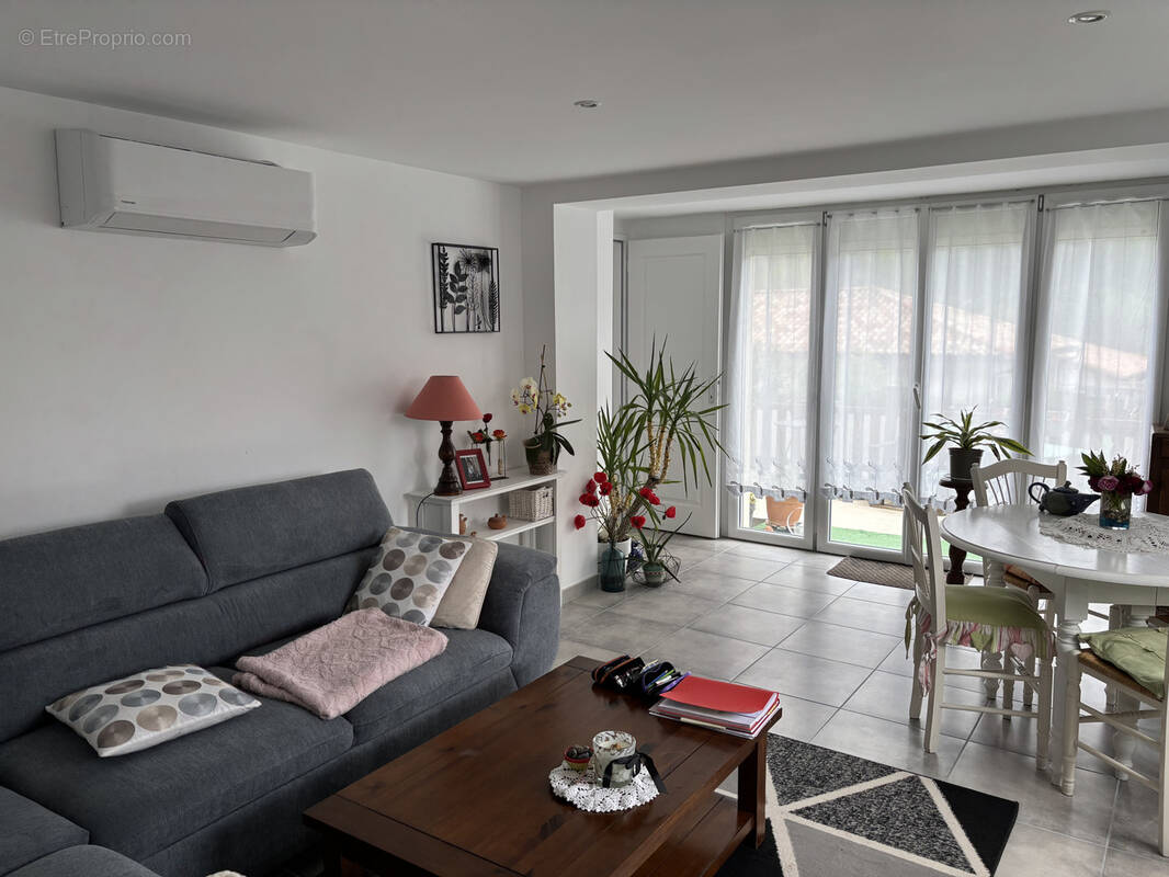 Appartement à LA SAULCE