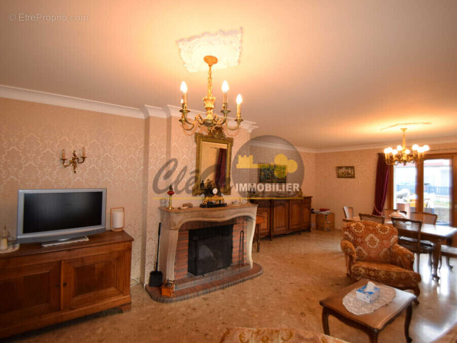 Maison à CHAUSSIN