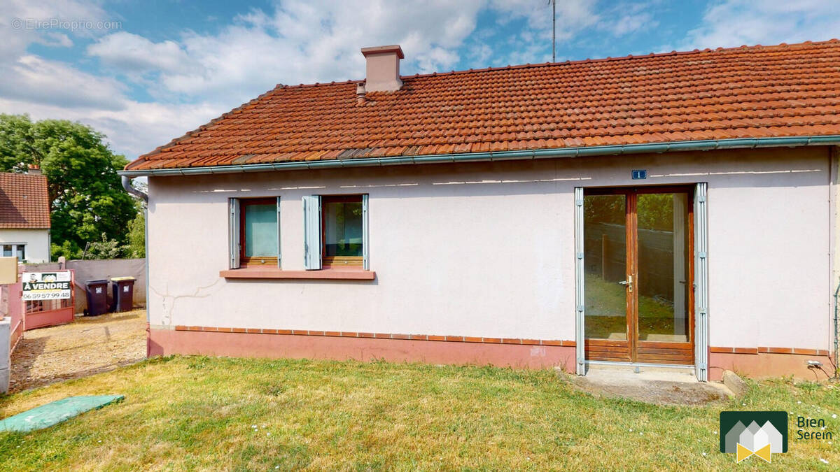 Façade avant - Maison à LEVES