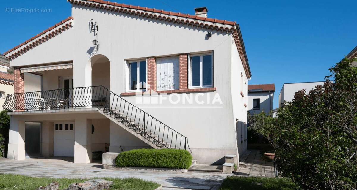 Maison à TOURNON-SUR-RHONE