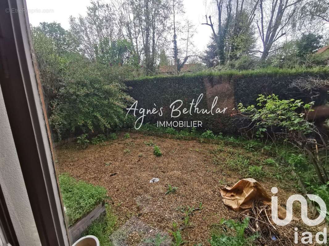 Photo 9 - Appartement à BURES-SUR-YVETTE