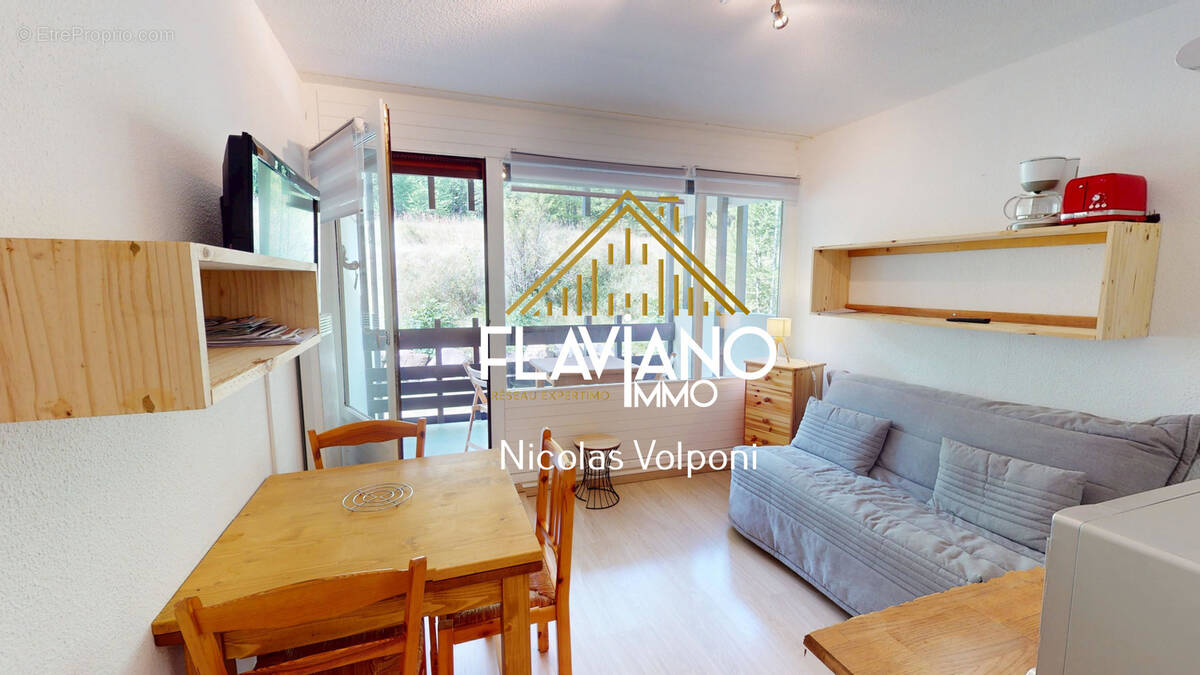 Appartement à LES THUILES
