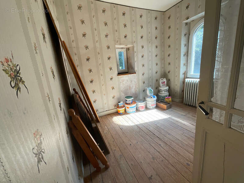 Maison à AIGUEFONDE