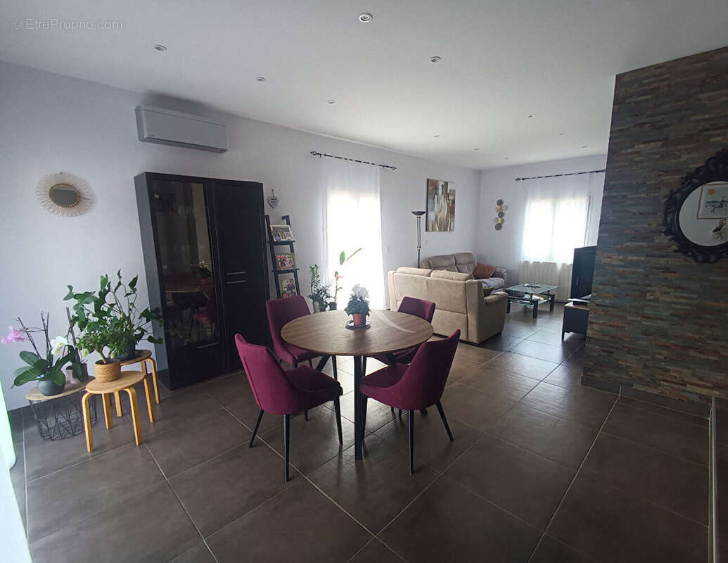 Maison à FRONTIGNAN