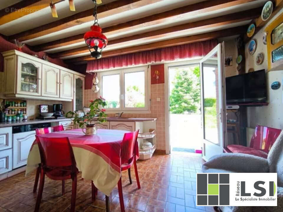 Maison à BOUSSOIS