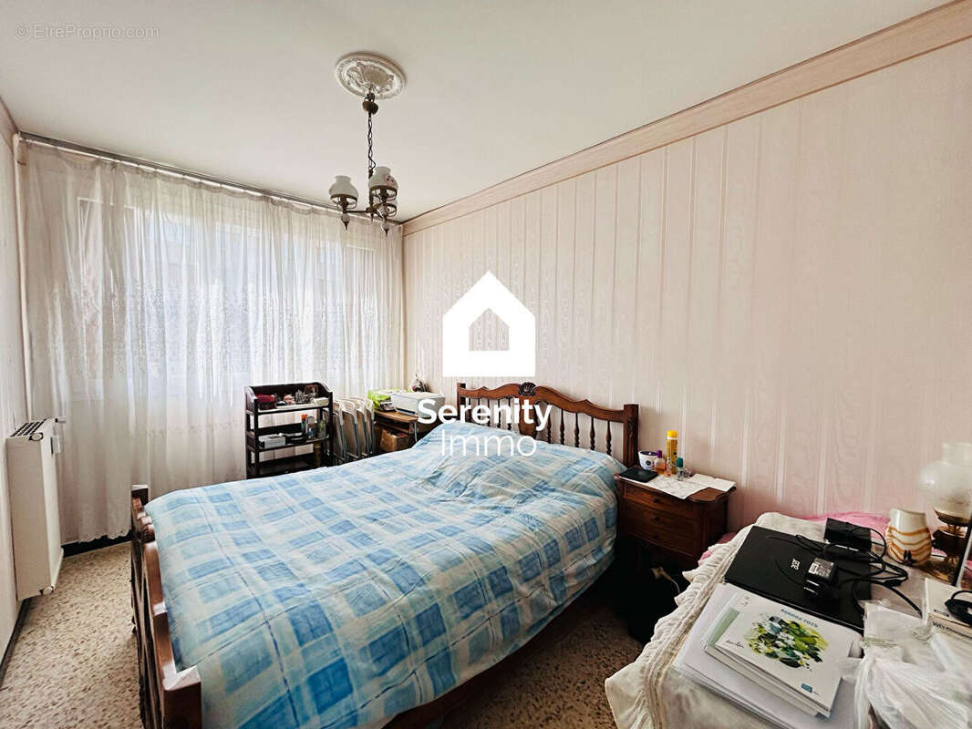 Appartement à MARSEILLE-15E