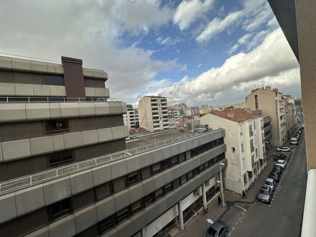 Appartement à MARSEILLE-8E