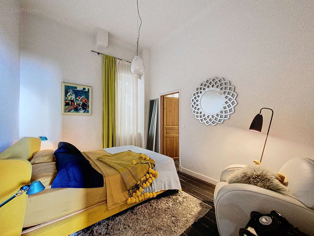 Appartement à BEAUSOLEIL