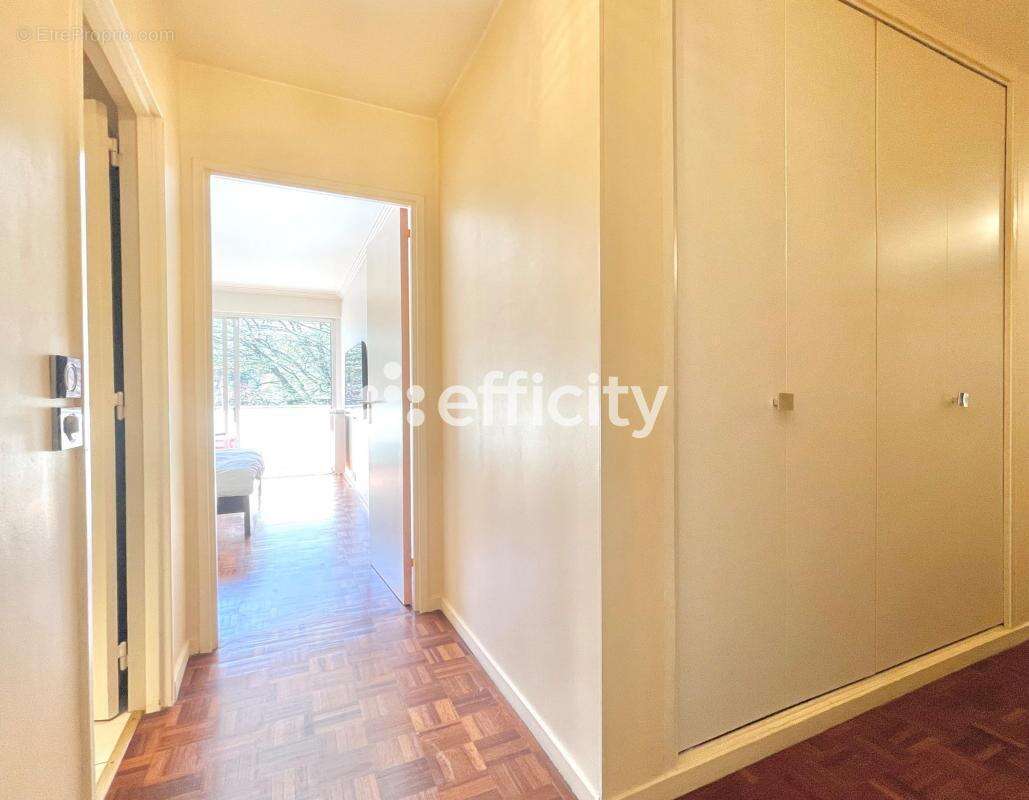 Appartement à RIS-ORANGIS