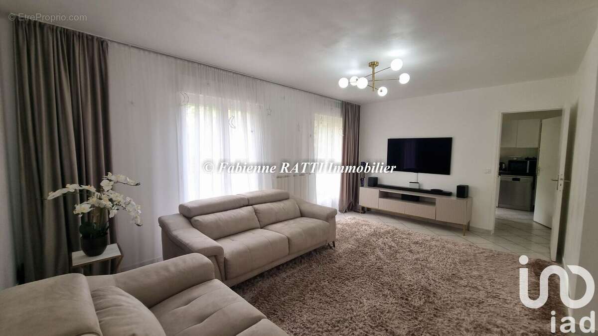 Photo 2 - Maison à CARRIERES-SUR-SEINE