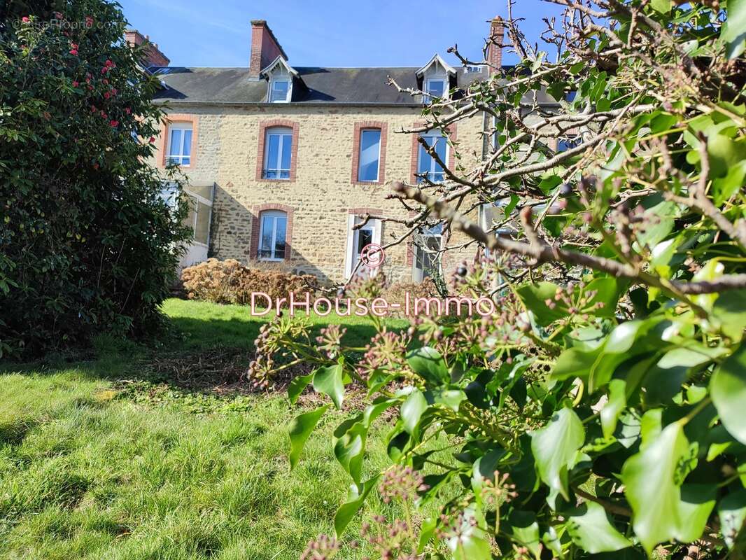 Maison à VIRE