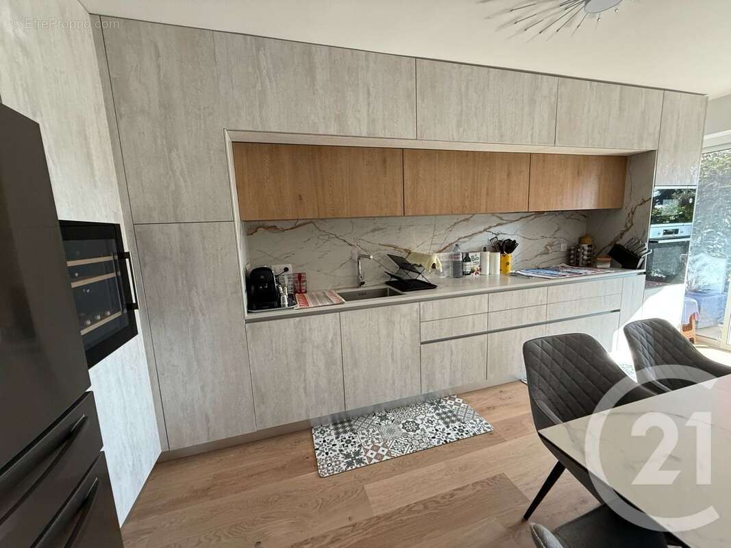 Appartement à ROQUEBRUNE-CAP-MARTIN