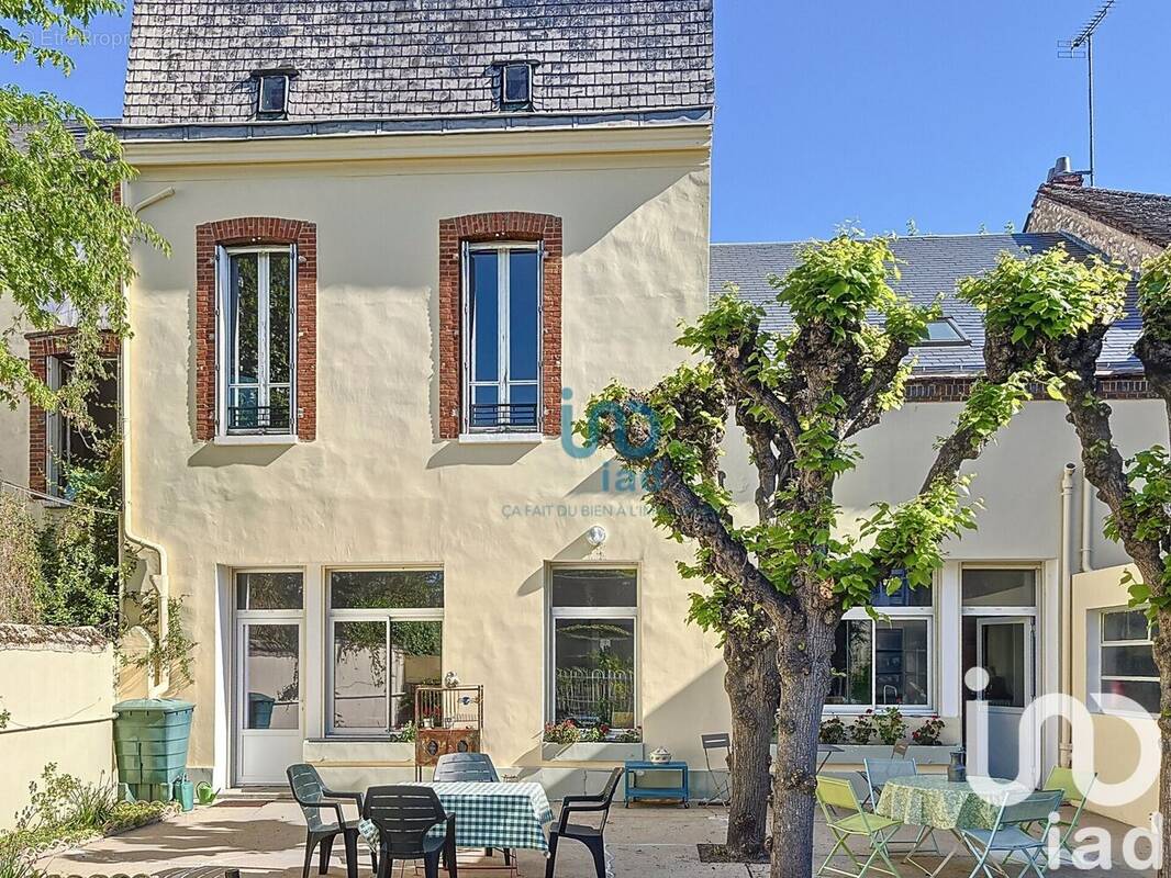 Photo 1 - Maison à MONTARGIS