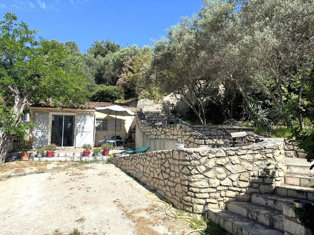 Maison à LES ANGLES
