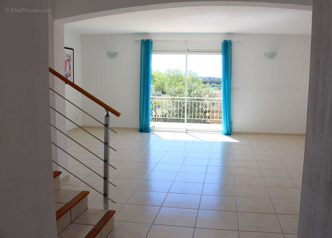 Maison à JUNAS