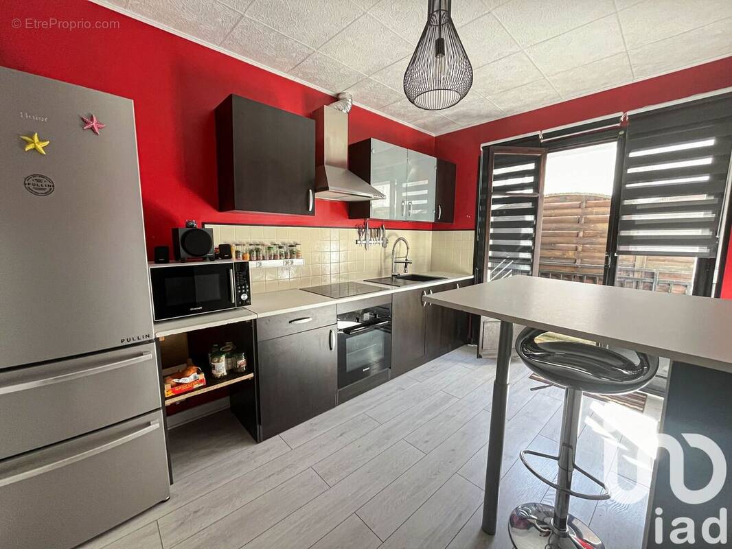 Photo 1 - Appartement à SURESNES