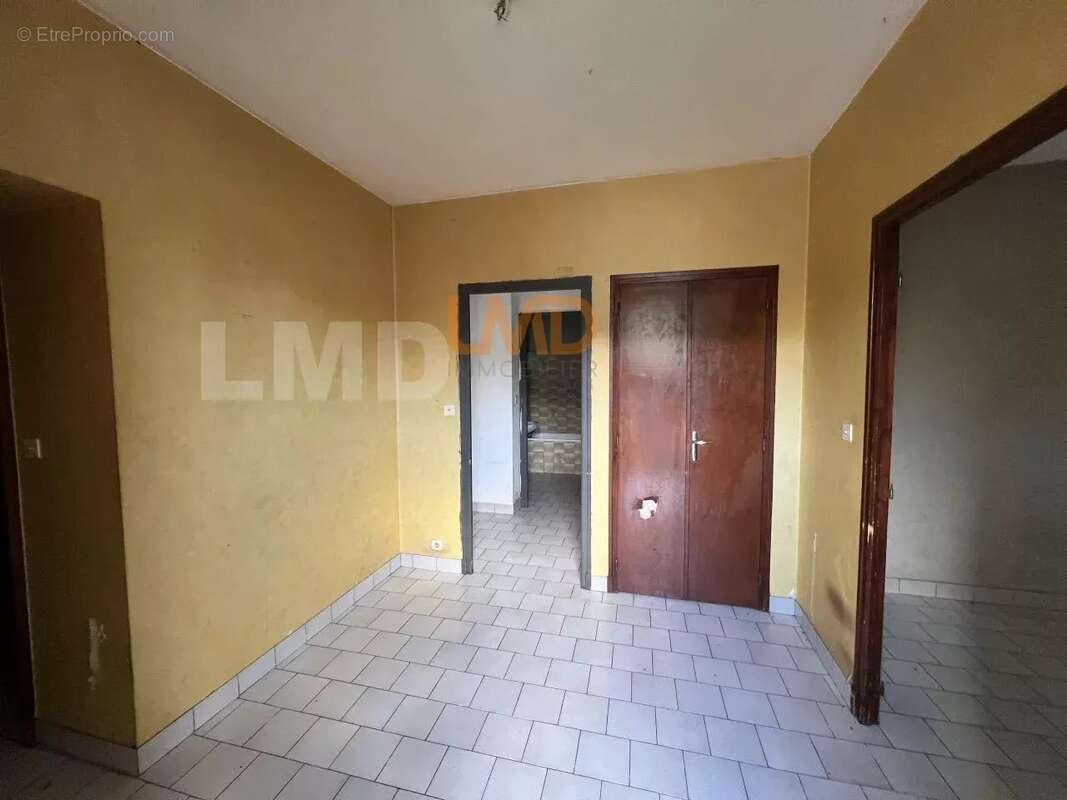 Appartement à AUBIN