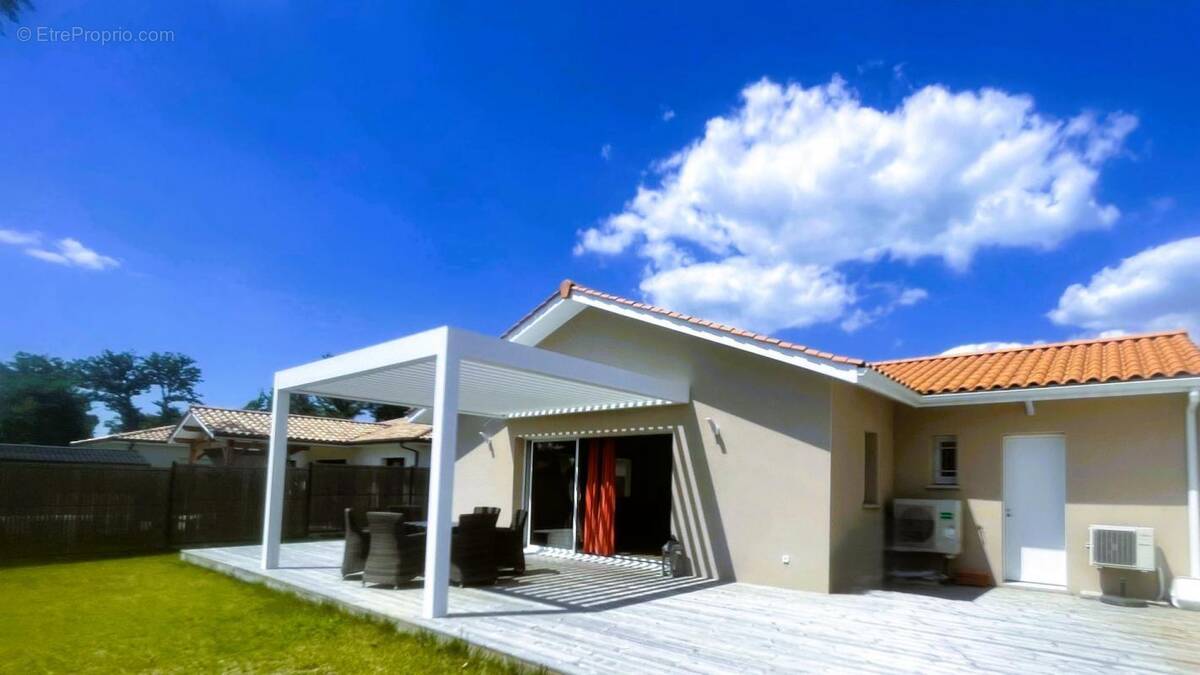 Maison à MIOS