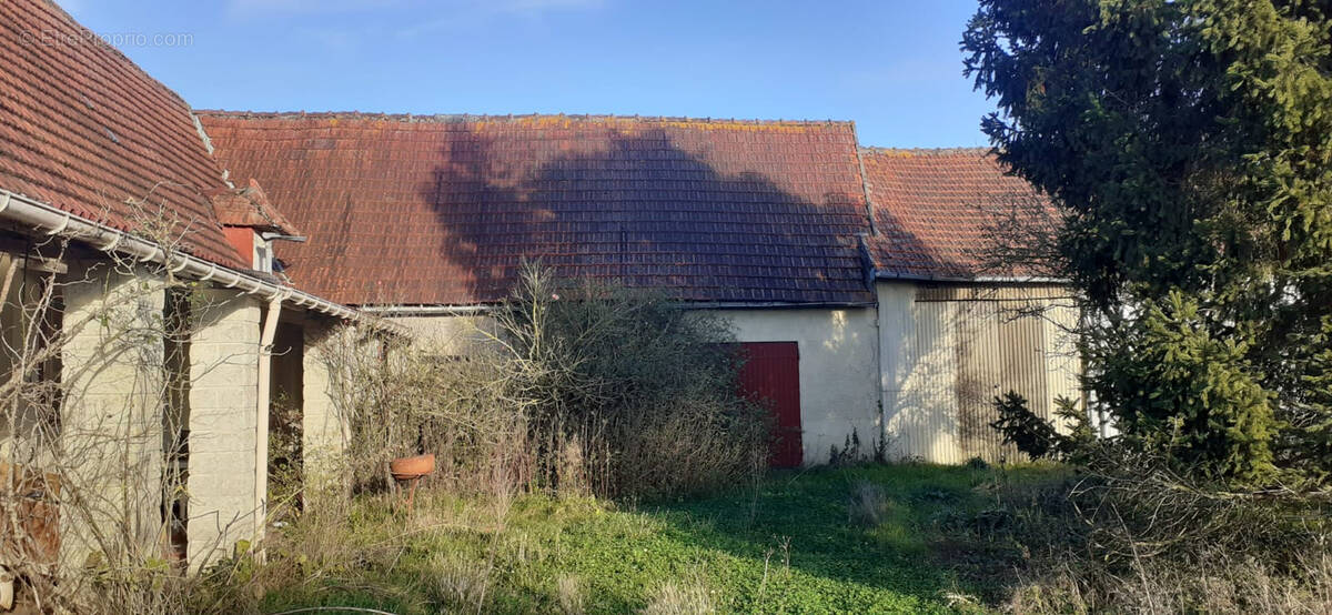 Maison à SAINTE-GENEVIEVE
