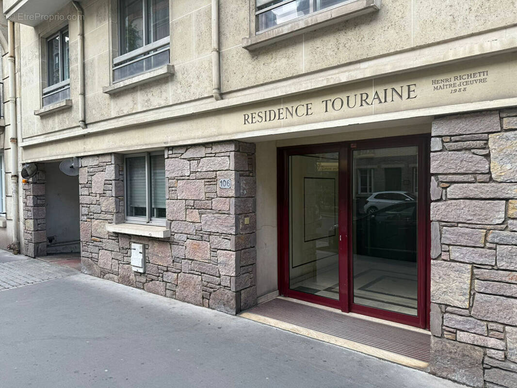 Parking à SAINT-MANDE