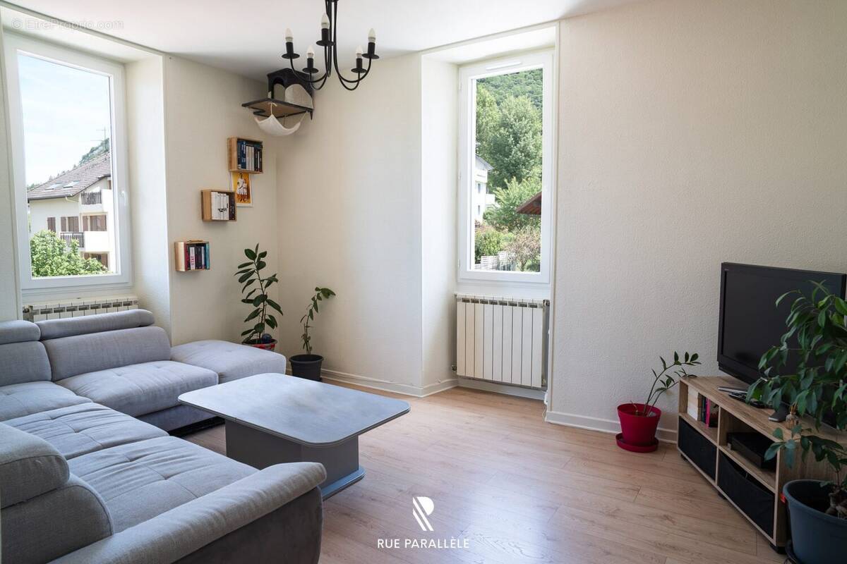 Appartement à LA BALME-DE-SILLINGY