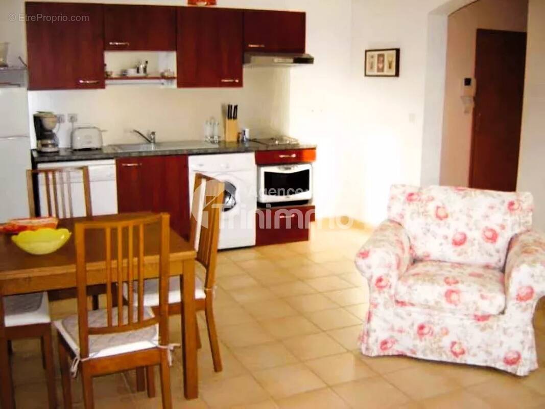 Appartement à L&#039;ISLE-SUR-LA-SORGUE