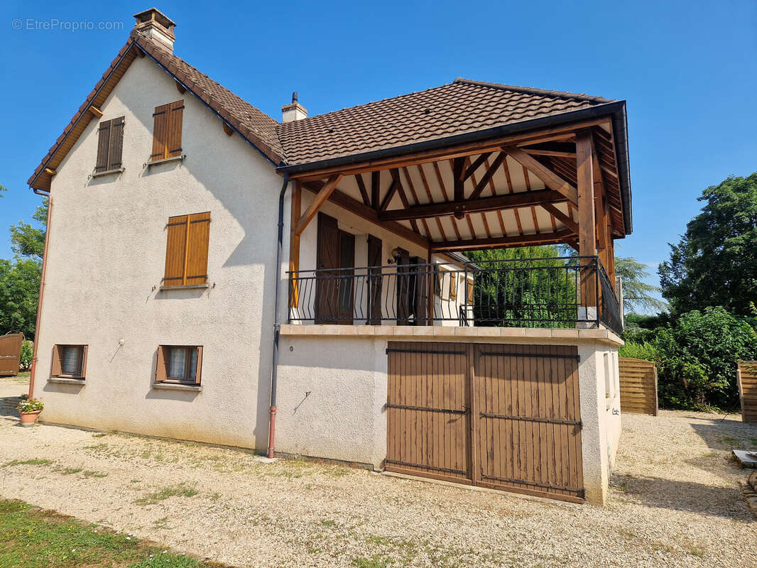 Maison à MONTAGNY-LES-BEAUNE