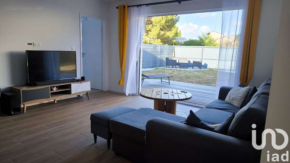Photo 2 - Maison à ILLATS