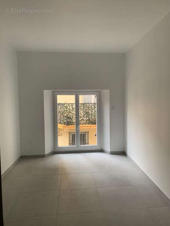 Appartement à BOULETERNERE