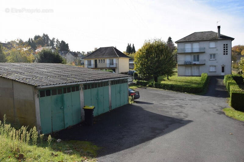 Appartement à ARNAC-POMPADOUR